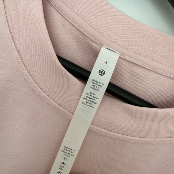 Lululemon Perfectly Oversized Cropped Crew *Softstreme Pink Mist size 4 SOLD OUT - Picture 6 of 7